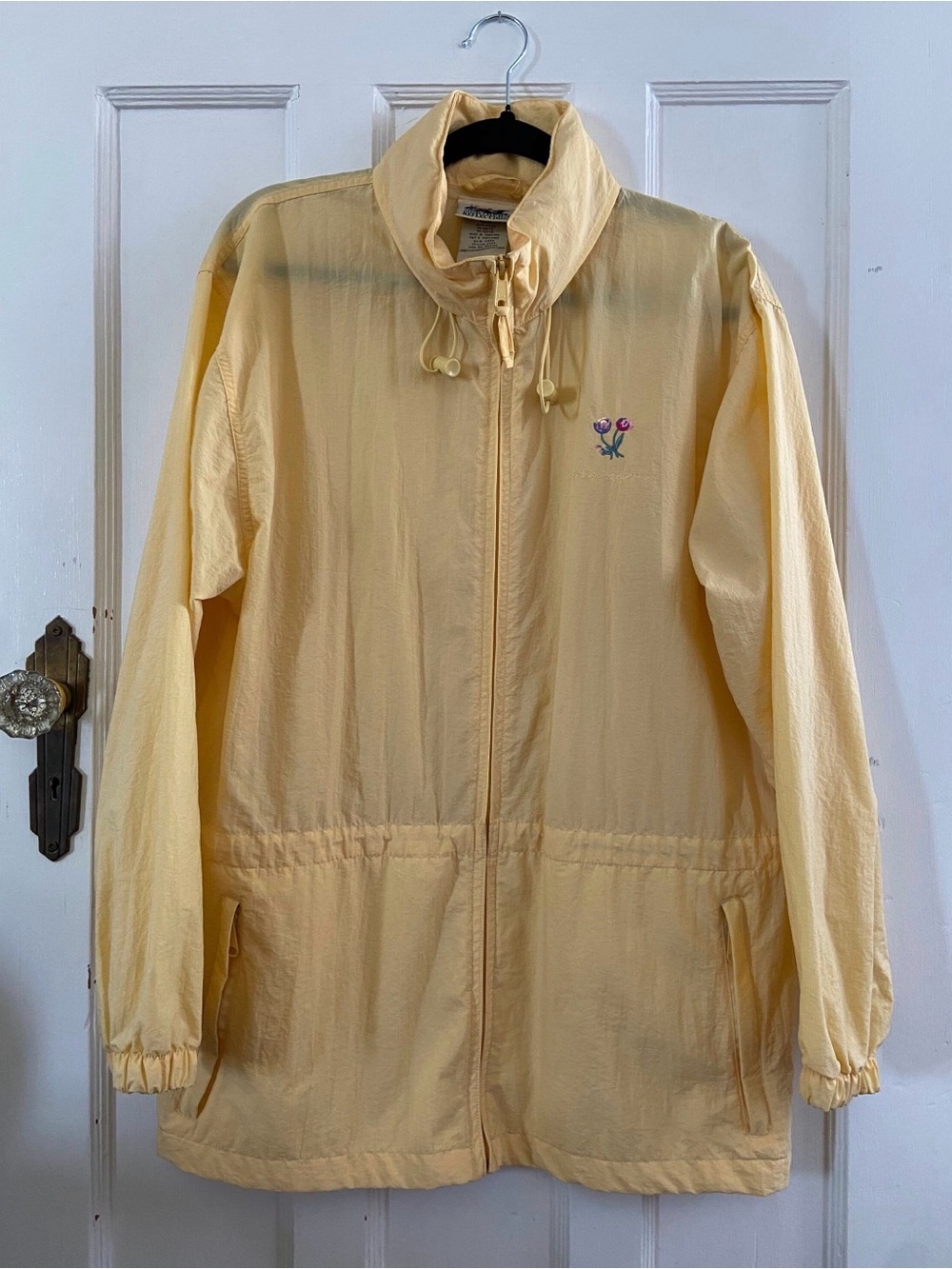 NORTHERN REFLECTIONS Vintage 90s Yellow Rose Embroidery Windbreaker